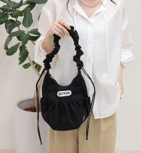 fredy emue「【OUTDOOR PRODUCTS】 エッグフォルムギャザーハンドルバッグ」|ショルダー・メッセンジャー|