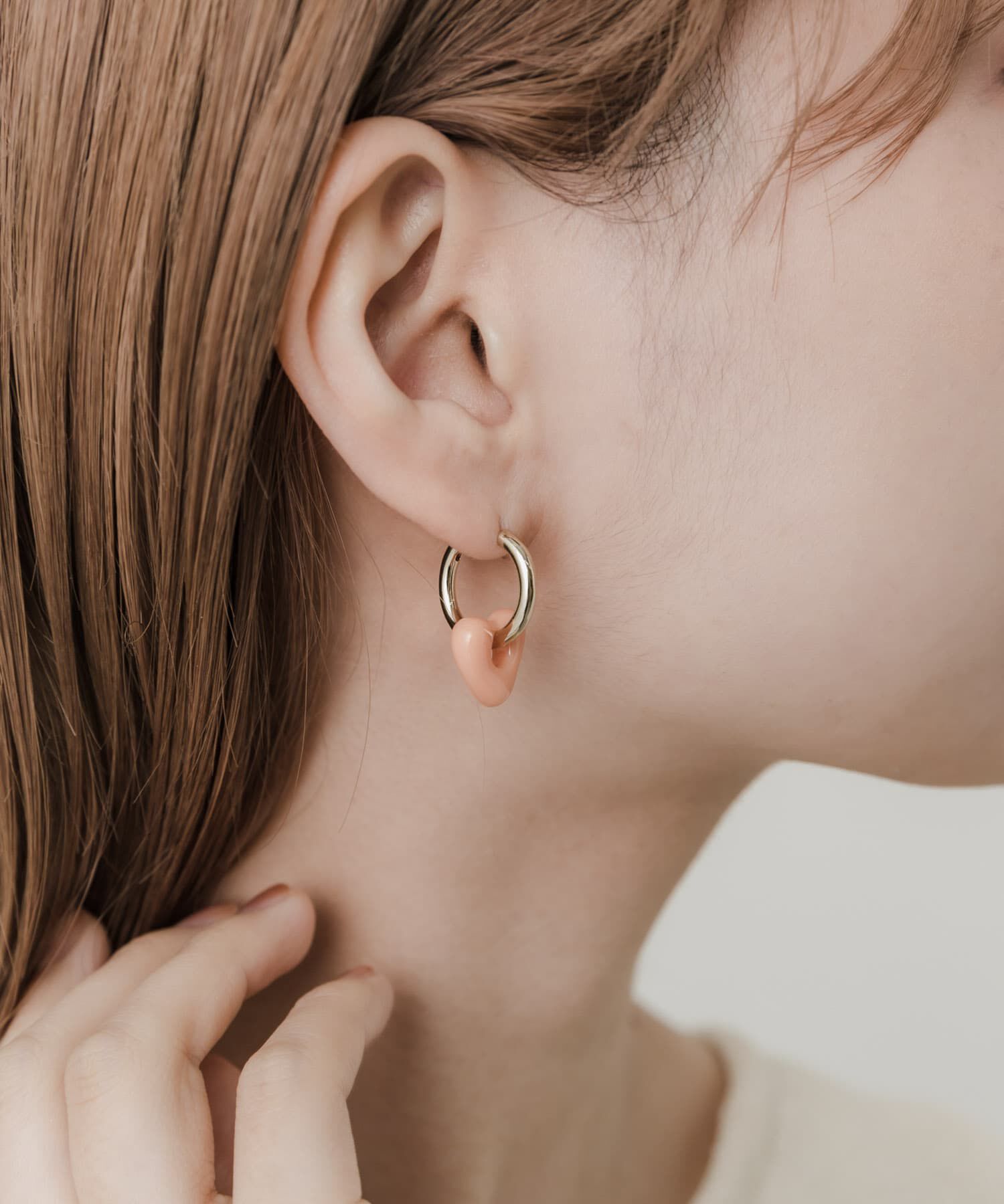 SMELLY「カラーハートドロップフープピアス」|ピアス|