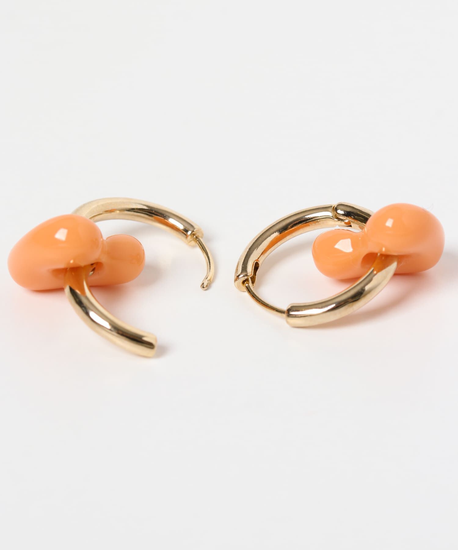 SMELLY「カラーハートドロップフープピアス」|ピアス|