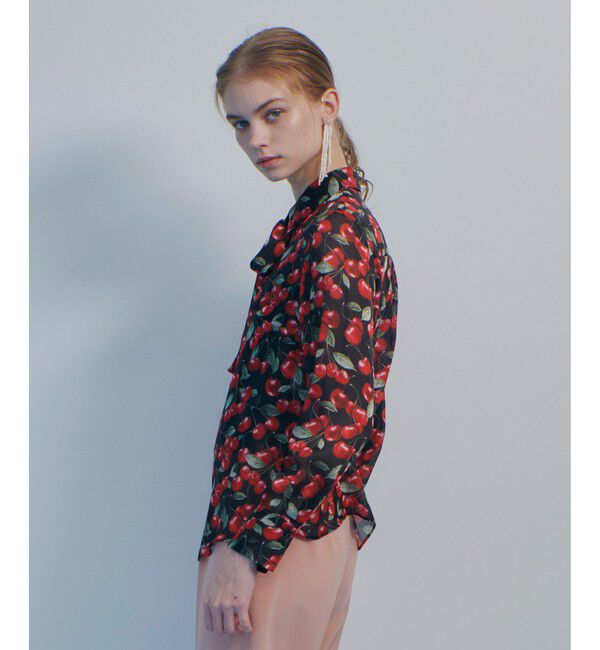 LOULOU WILLOUGHBY「WEB限定【LOULOU WILLOUGHBY】LISAチェリープリント ボウタイブラウス」|シャツ・ブラウス|