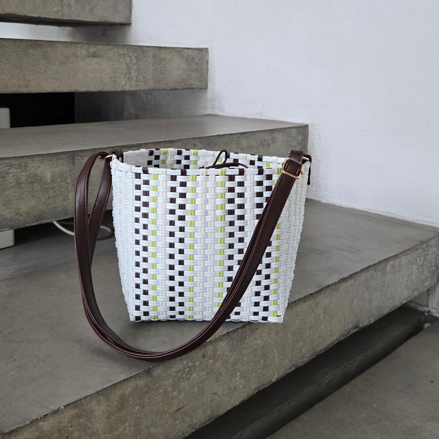 grove「メルカド巾着ショルダー」|ショルダー・メッセンジャー|