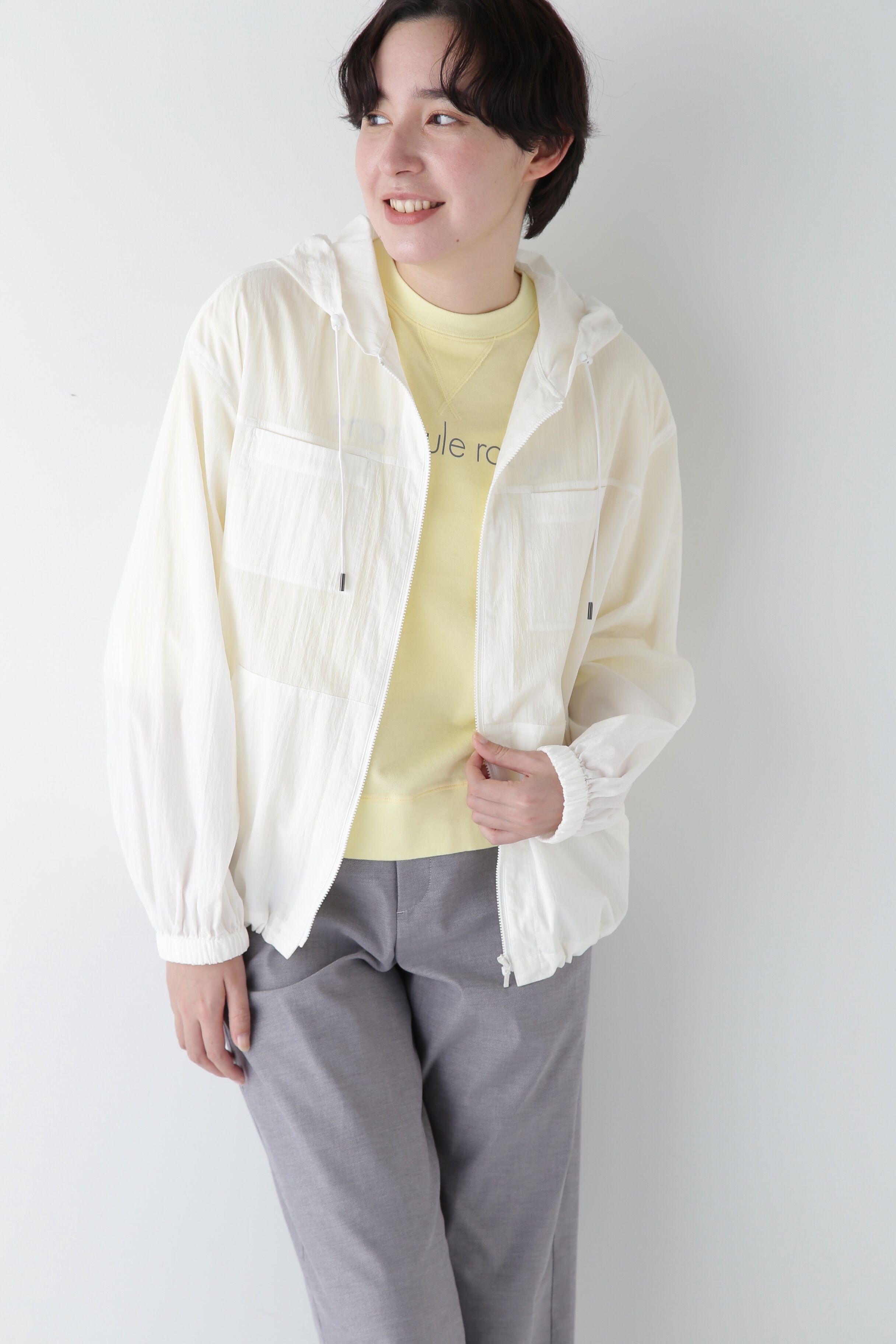  「◆コットンナイロンタイプライターシアーフーディーブルゾン」|ブルゾン・スタジャン|ホワイト