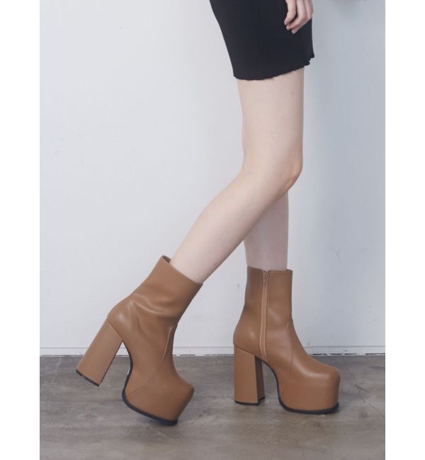 EMODA「トゥーカバーボリュームブーツ」|ショートブーツ|