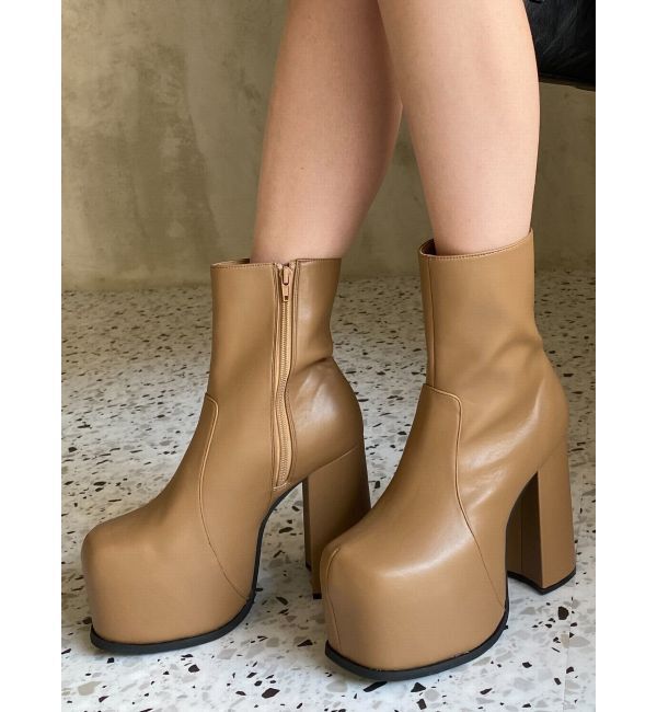 EMODA「トゥーカバーボリュームブーツ」|ショートブーツ|ベージュ