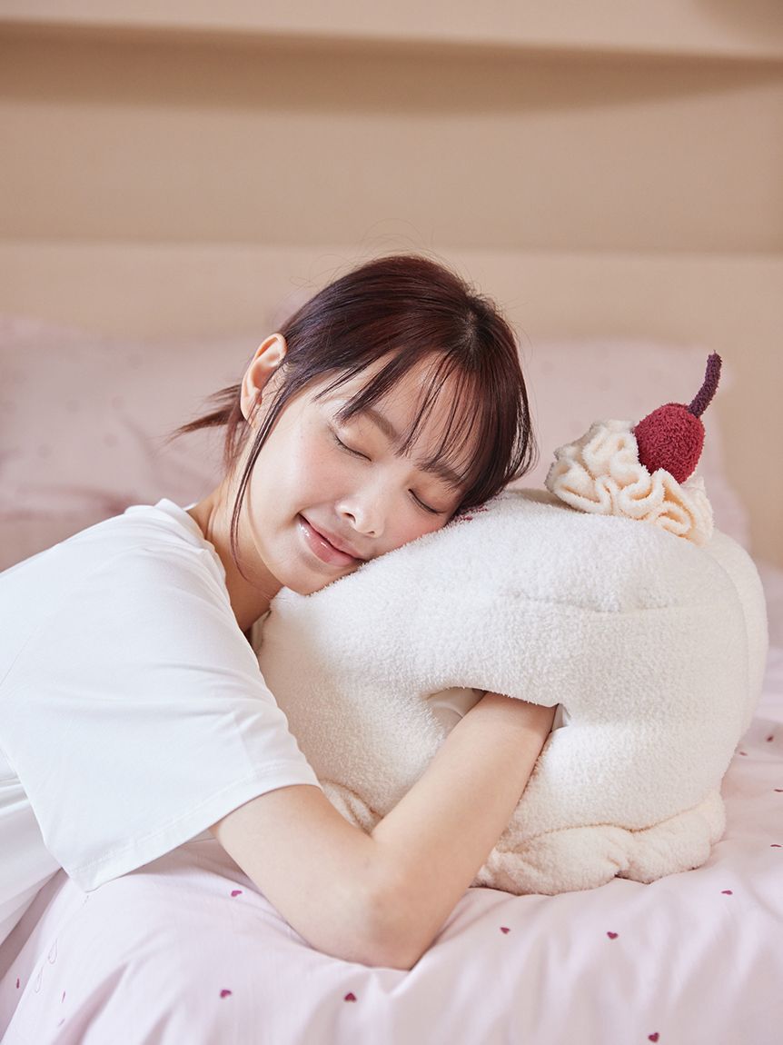 gelato pique Sleep「【Sleep】ハートケーキ お昼寝クッション」|クッション・クッションカバー|