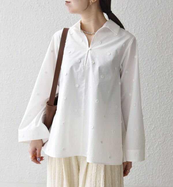 SHIPS any「SHIPS any:〈洗濯機可能〉フラワー モチーフ Aライン スキッパー シャツ ブラウス」|シャツ・ブラウス|