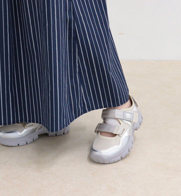 fredy emue「【SHAKA/シャカ】 OTTER TRAIL AT」|スニーカー|シルバー