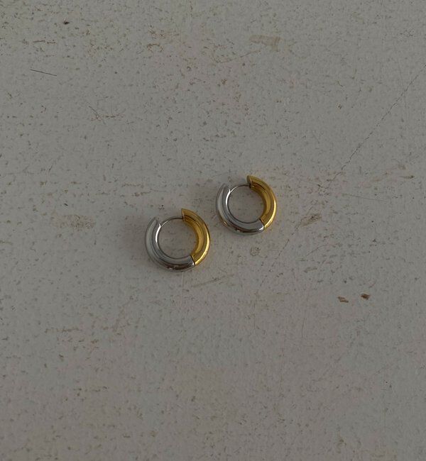  「【インフルエンサー SAKURA企画】アレルギー対応 mixカラーフープピアス」|ピアス|ゴールド