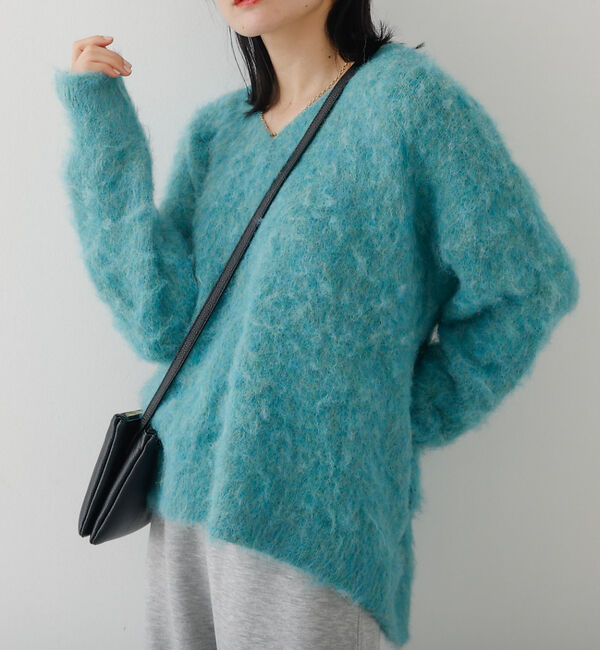 abahouse mavie「ブラッシュドVネックニット」|ニット・セーター|セージグリーン