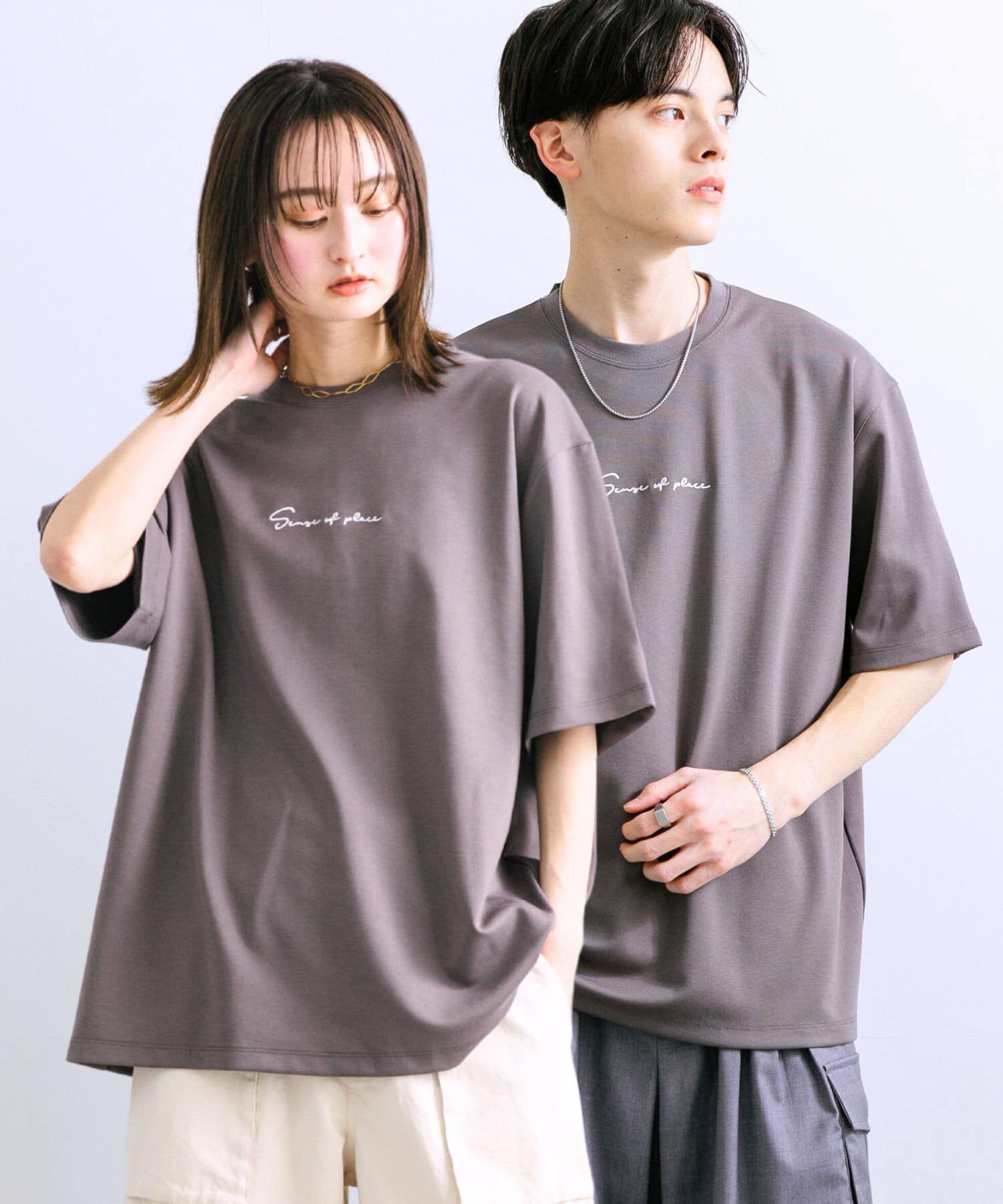 SENSE OF PLACE by URBAN RESEARCH「『ユニセックス』シシュウポンチショートスリーブTシャツ」|Tシャツ・カットソー|チャコールグレー