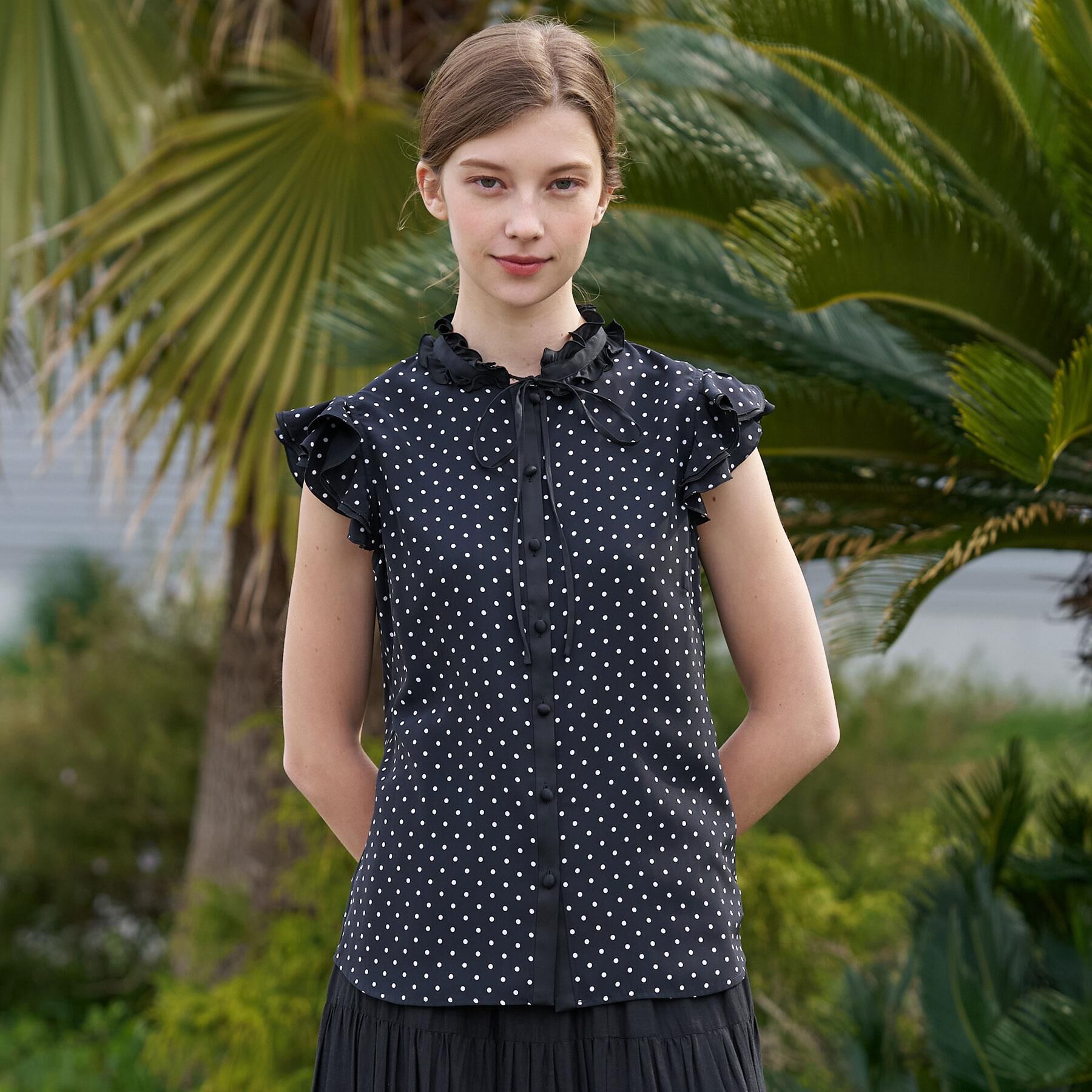 DRESSTERIOR「【otonaMUSE5月号掲載/着映え/ウォッシャブル】ドットプリントウィングスリーブブラウス」|シャツ・ブラウス|