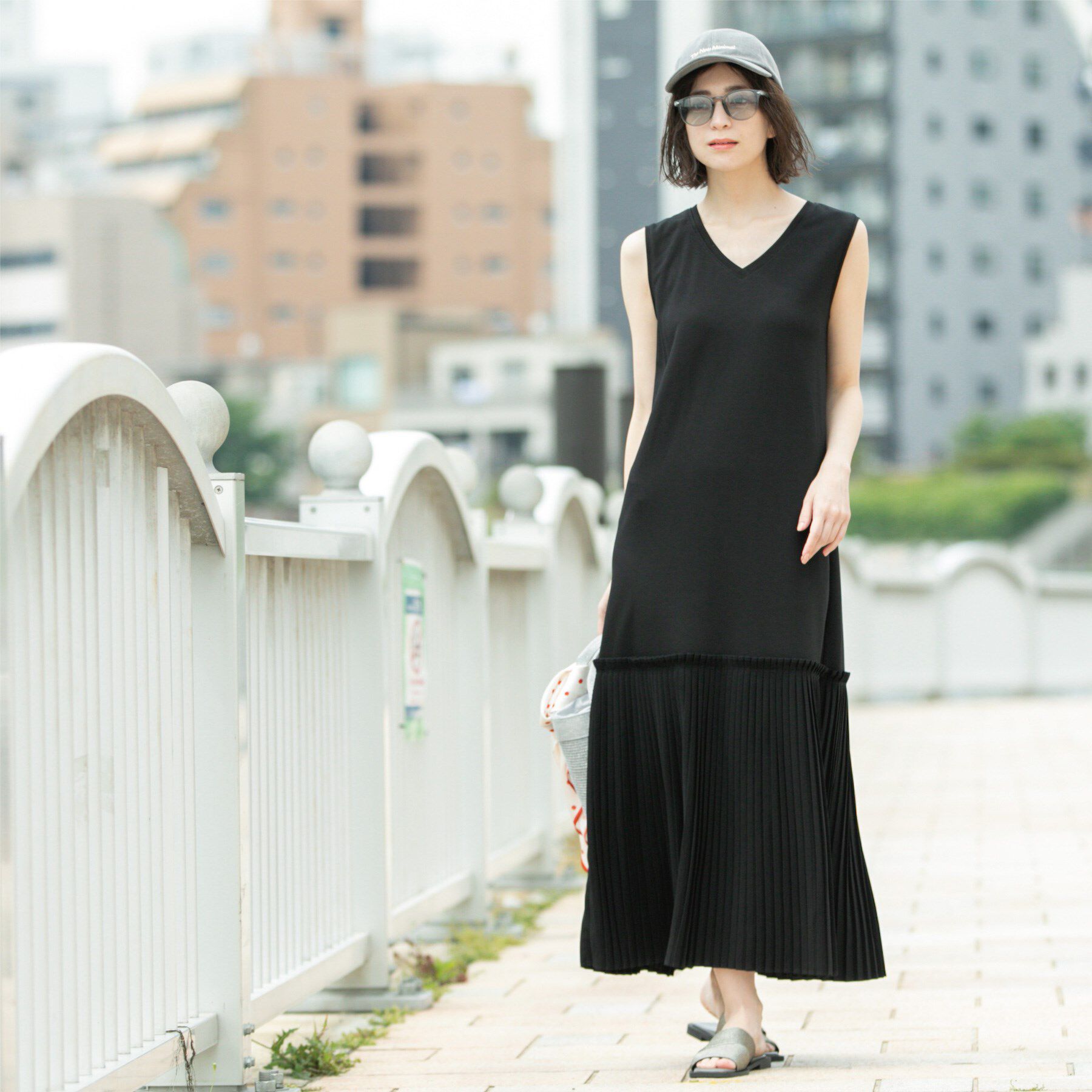 OPAQUE.CLIP「プリーツ切替ノースリーブワンピース【洗濯機洗い可】」|ワンピース|