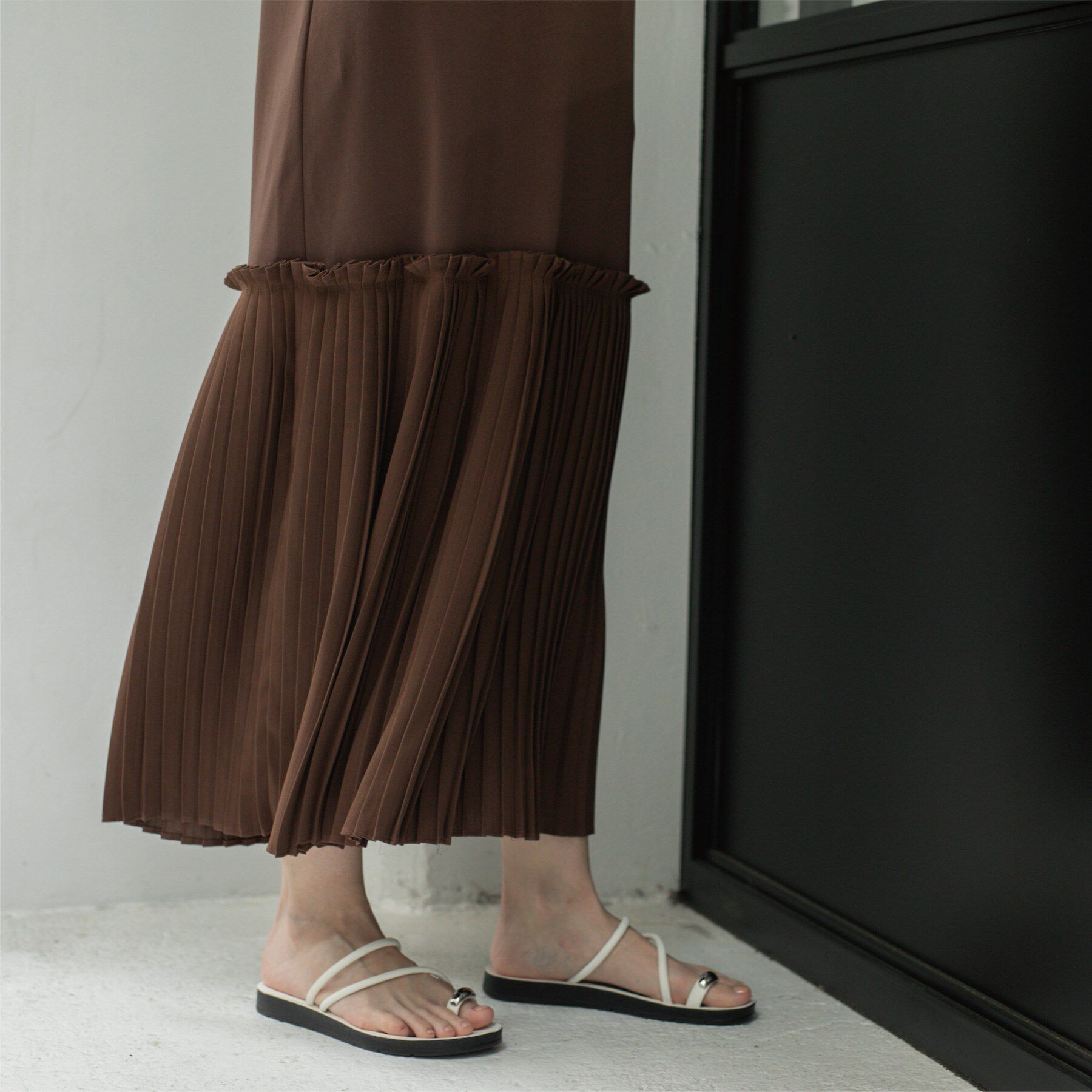 OPAQUE.CLIP「プリーツ切替ノースリーブワンピース【洗濯機洗い可】」|ワンピース|