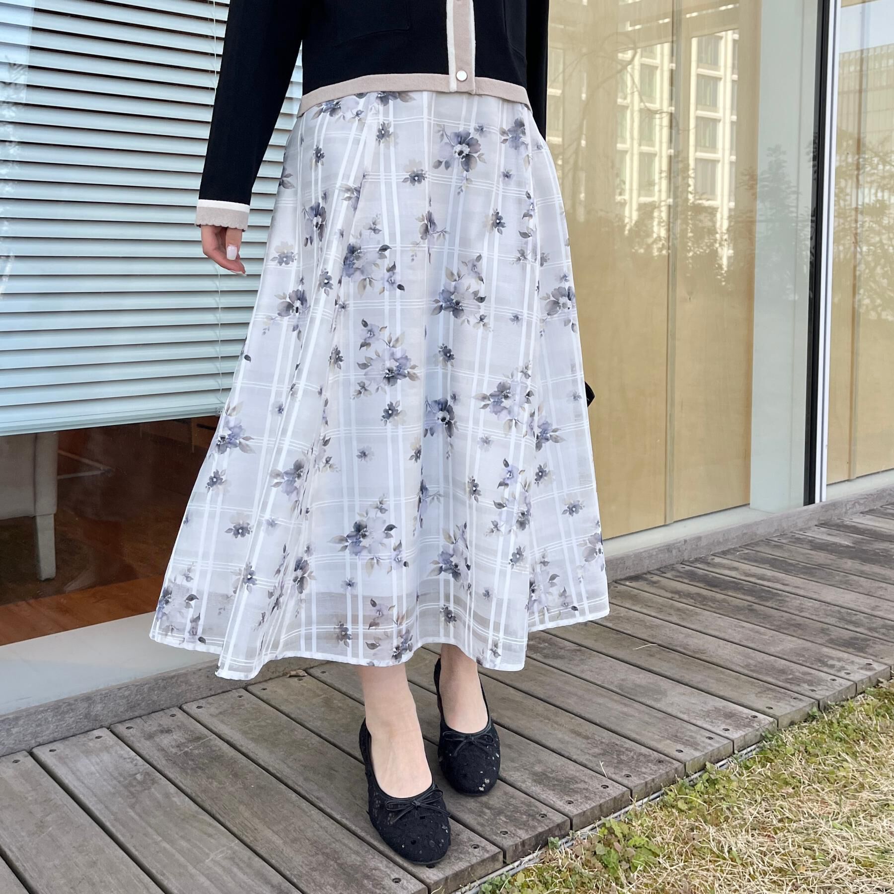 Couture broach「【洗える・着映え】シアーチェック フラワープリント スカート」|スカート|