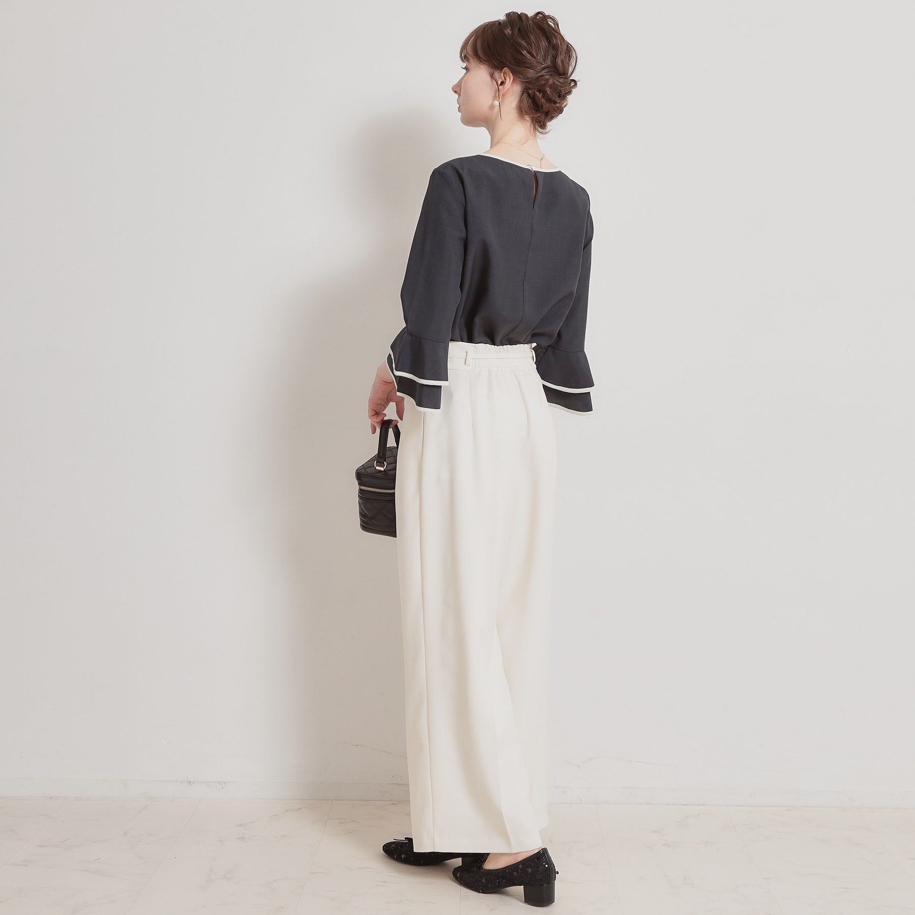 Couture broach「【イージーケア・接触冷感・吸水速乾】配色ラッフルブラウス」|シャツ・ブラウス|