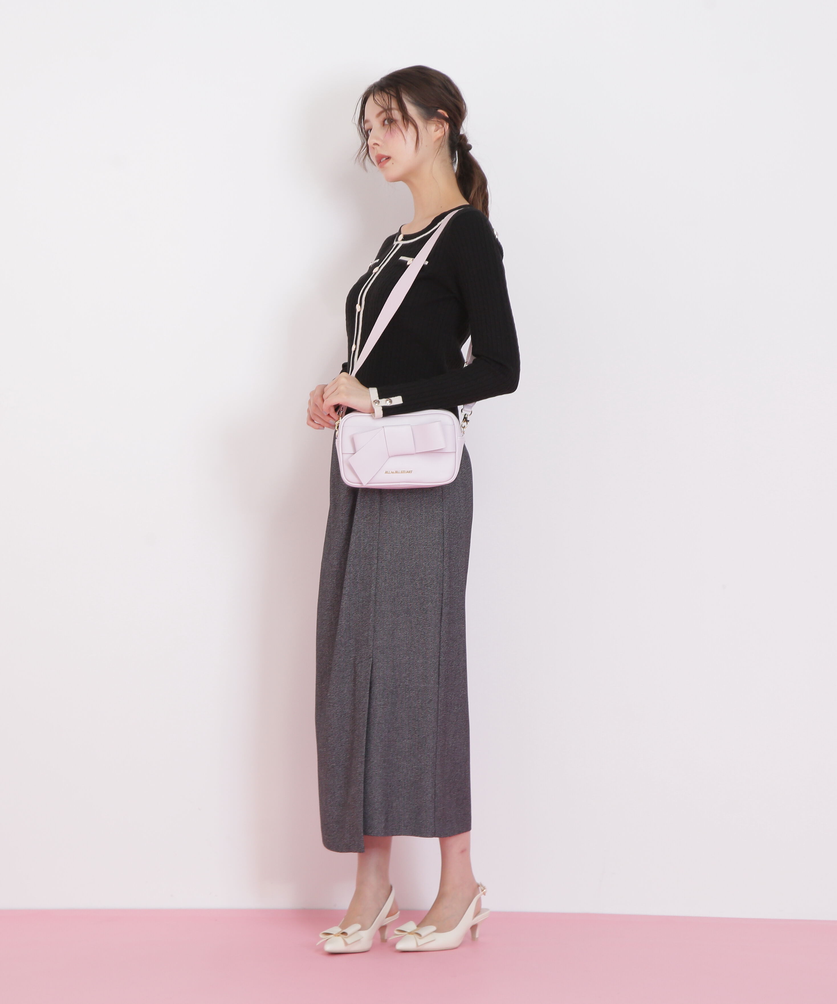  「＜リボンシリーズ＞スクエアポシェット」|その他|