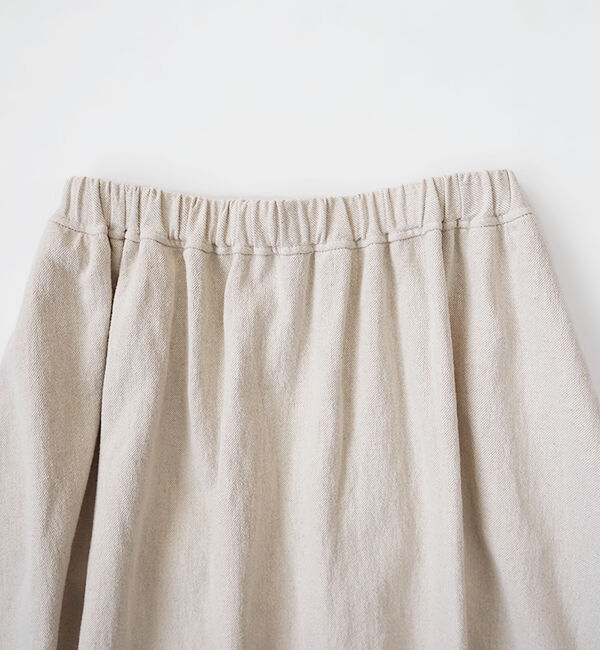 オオカミとフクロウ「オオカミとはじまりの季節に&ldquo;ゆらぎ&rdquo;」|スカート|