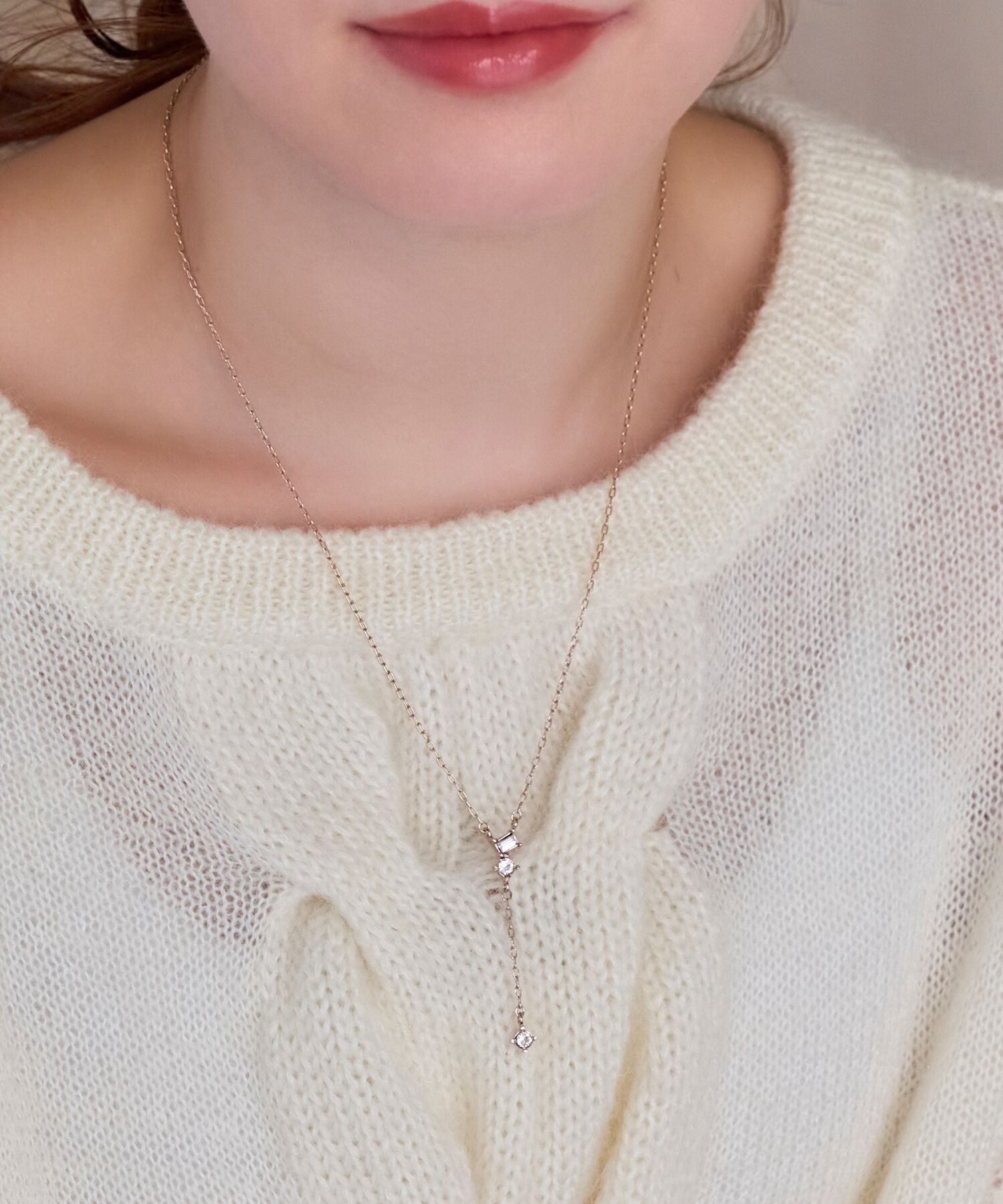 Phoebe「【金属アレルギー対応】ラディアンスビジューYラインネックレス　ゴールド」|ネックレス|