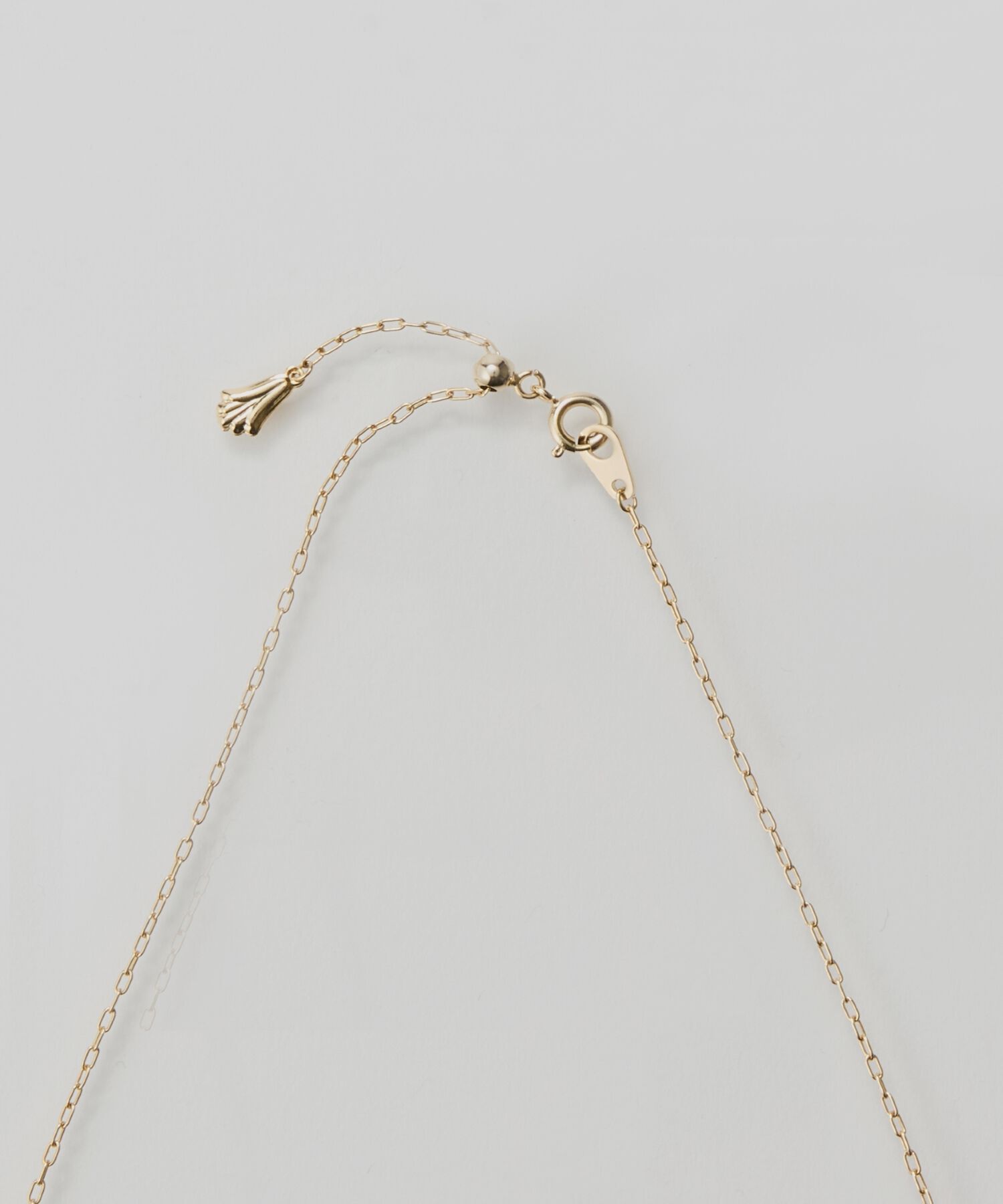 Phoebe「【金属アレルギー対応】ラディアンスビジューYラインネックレス　ゴールド」|ネックレス|