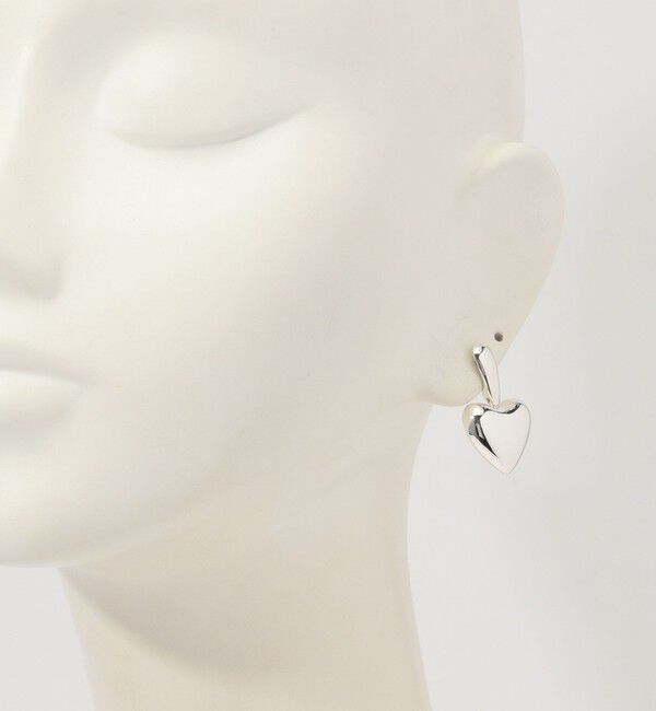 TOMORROWLAND GOODS「Annika Inez Voluptuous Heart ピアス」|ピアス|