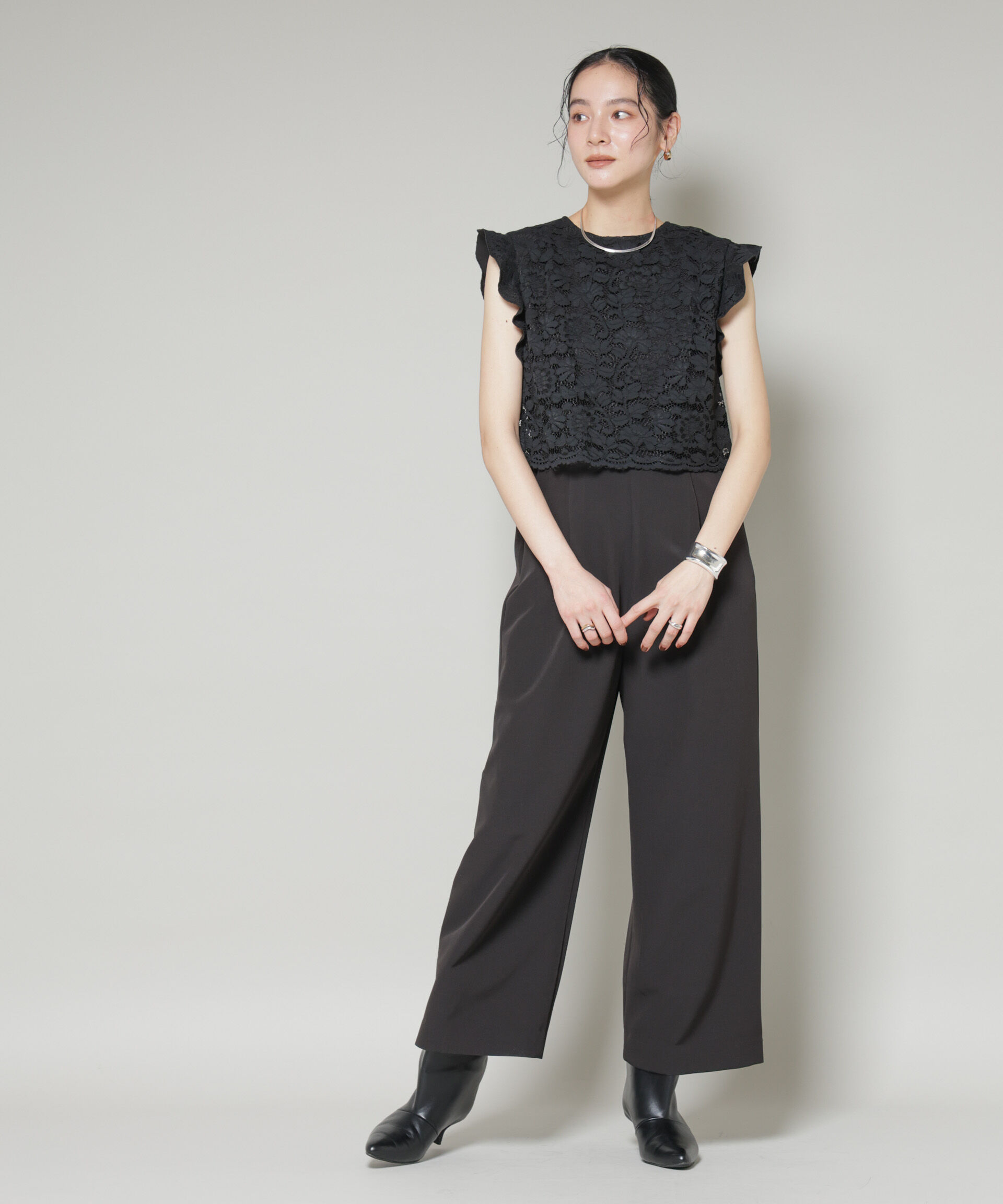 nano･universe「レースドッキングオールインワン」|ワンピース|