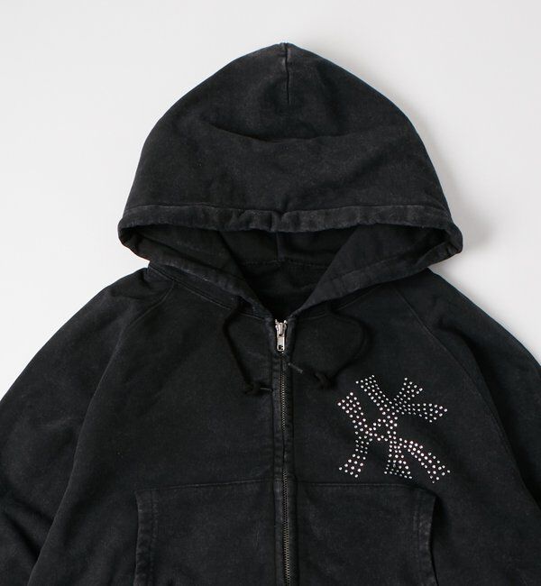  「【UNISEX】KOOKY'N KYケミカルラインストーンジップパーカー」|パーカー|