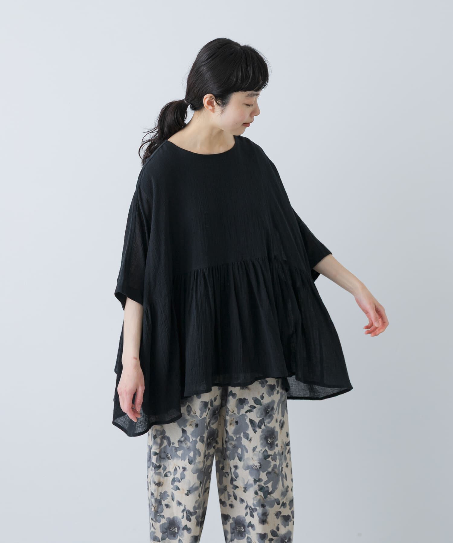 かぐれ「コットンクレープギャザーブラウス」|シャツ・ブラウス|