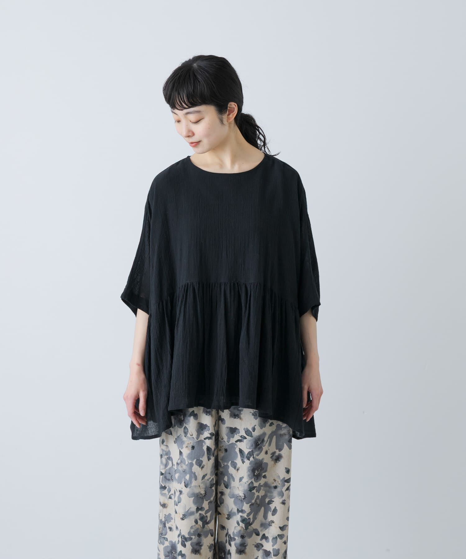 かぐれ「コットンクレープギャザーブラウス」|シャツ・ブラウス|