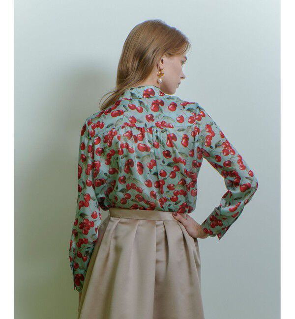 LOULOU WILLOUGHBY「WEB限定【LOULOU WILLOUGHBY】LISAチェリープリント ボウタイブラウス」|シャツ・ブラウス|