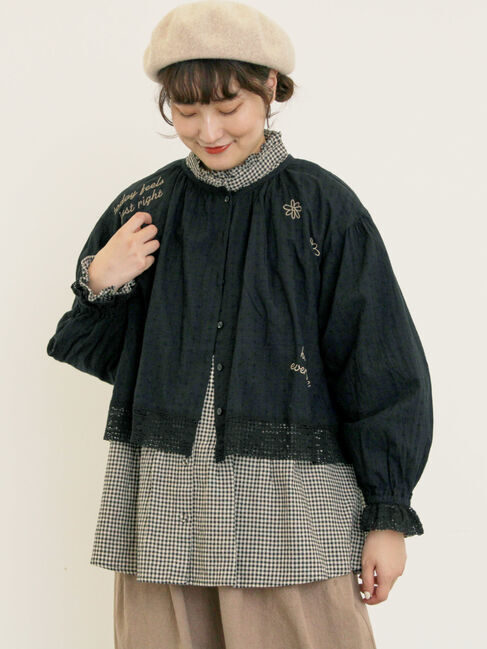 Samansa Mos2「ランダム刺繍入りブラウス」|シャツ・ブラウス|ブラック