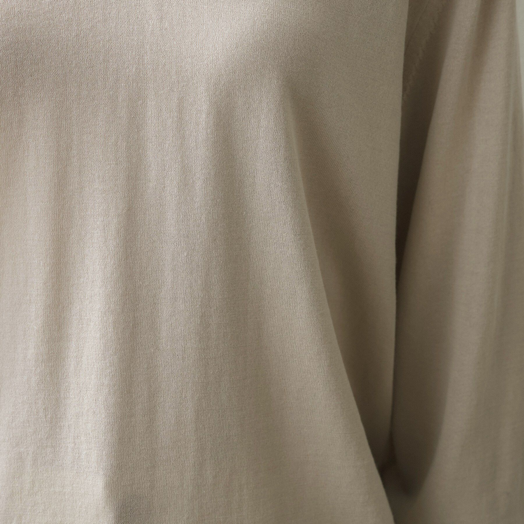 UNTITLED「シアーVネックニット」|ニット・セーター|