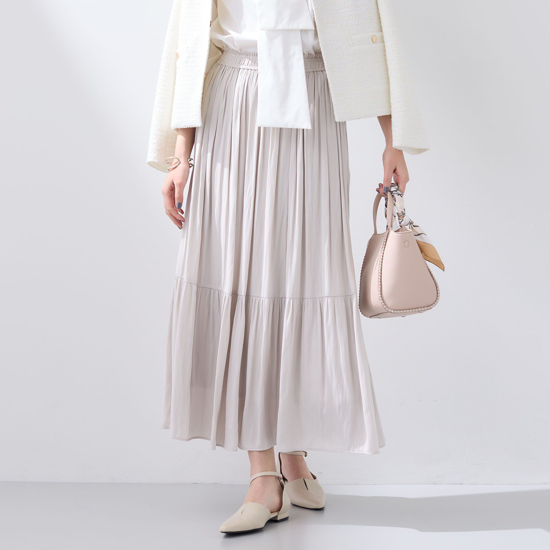 INDIVI「【洗える／丈調整可能】ギャザーフレアスカート」|スカート|グレージュ(050)