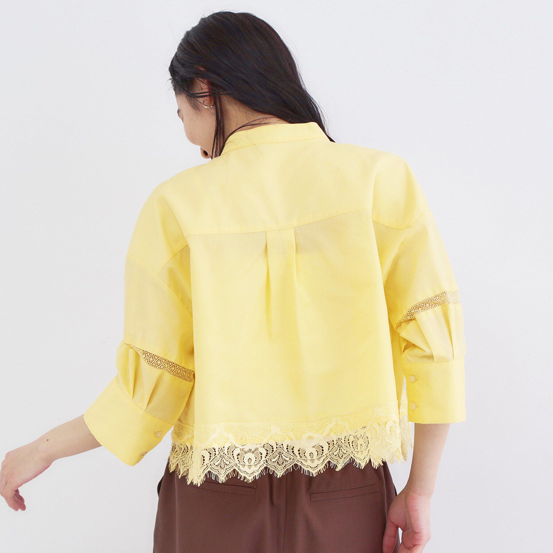 OPAQUE.CLIP「裾レース使いピンタックショートシャツ【洗濯機OK】」|シャツ・ブラウス|