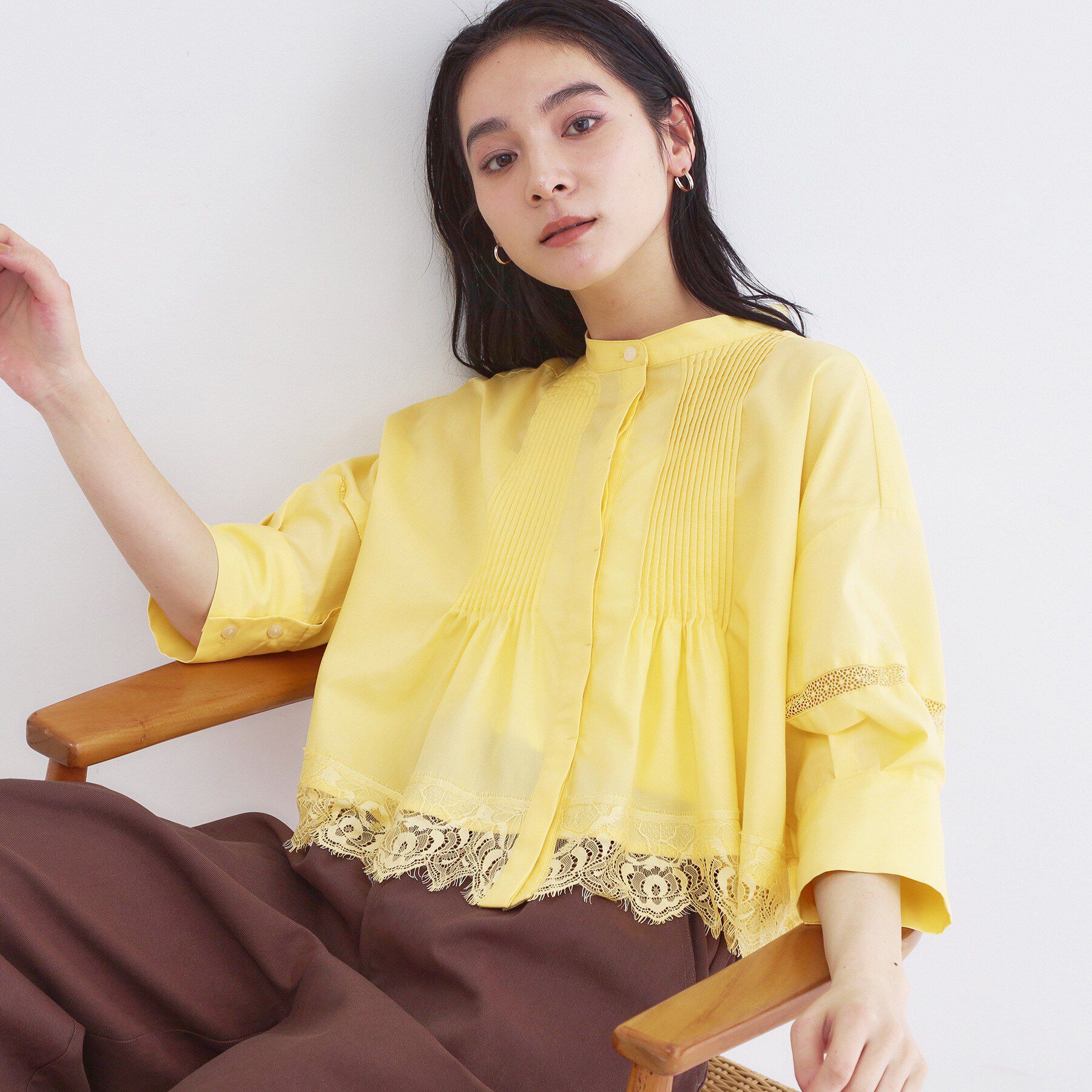 OPAQUE.CLIP「裾レース使いピンタックショートシャツ【洗濯機OK】」|シャツ・ブラウス|イエロー(031)