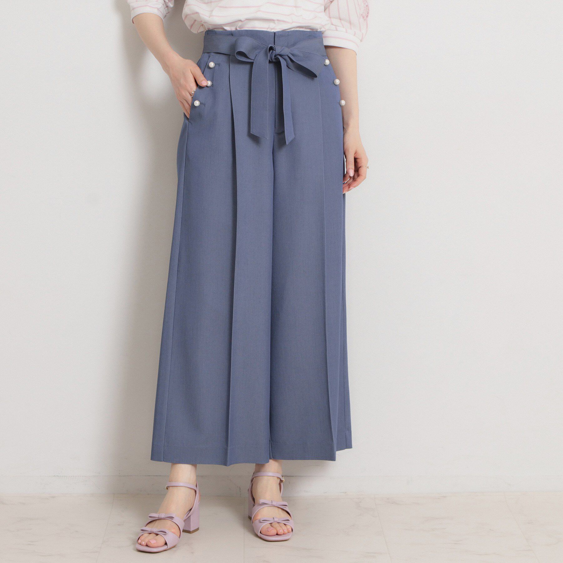 Couture broach「【洗える・S-LL】マリン風アソート釦 シャンブレーワイドパンツ」|その他|ブルー(891)