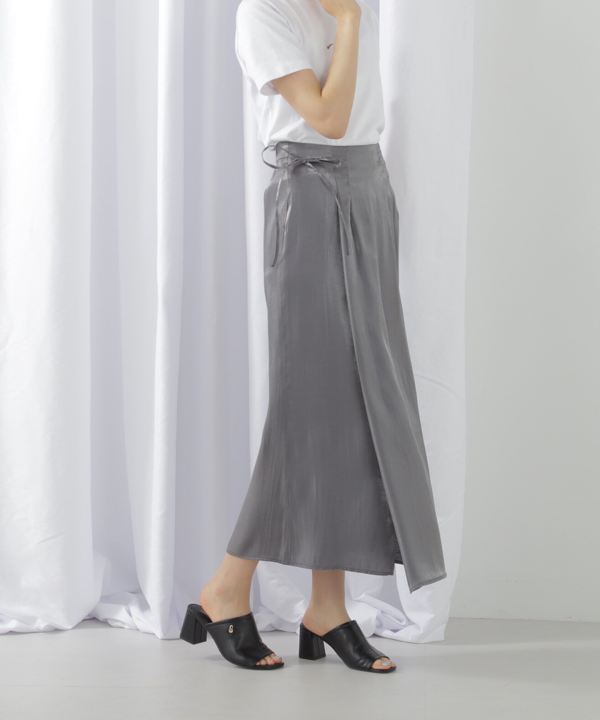  「シャンブレーサテンラップスカート」|スカート|