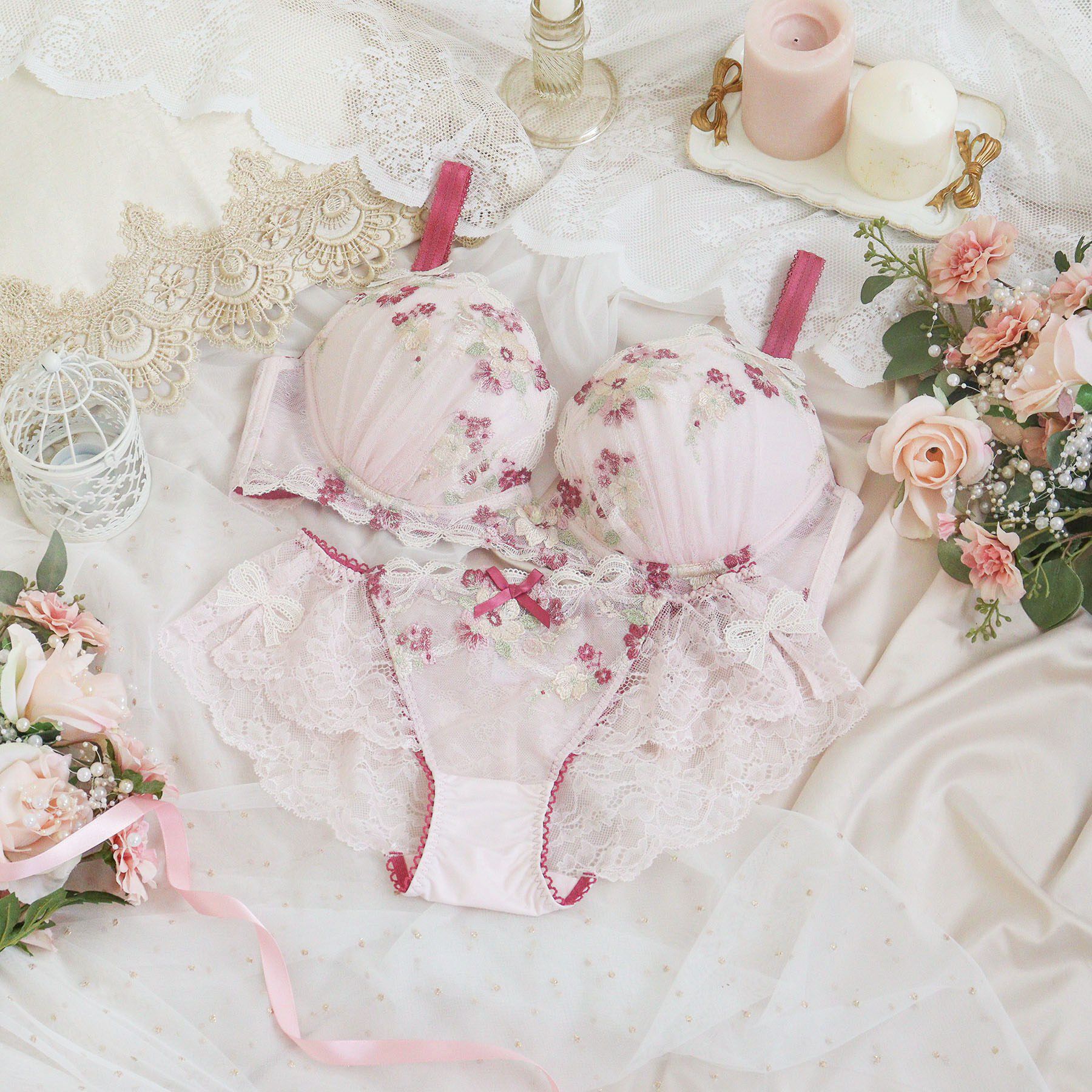 Risa Magli「ダニエラ ブラジャー (G-H) ＜V Make Type＞」|インナー|