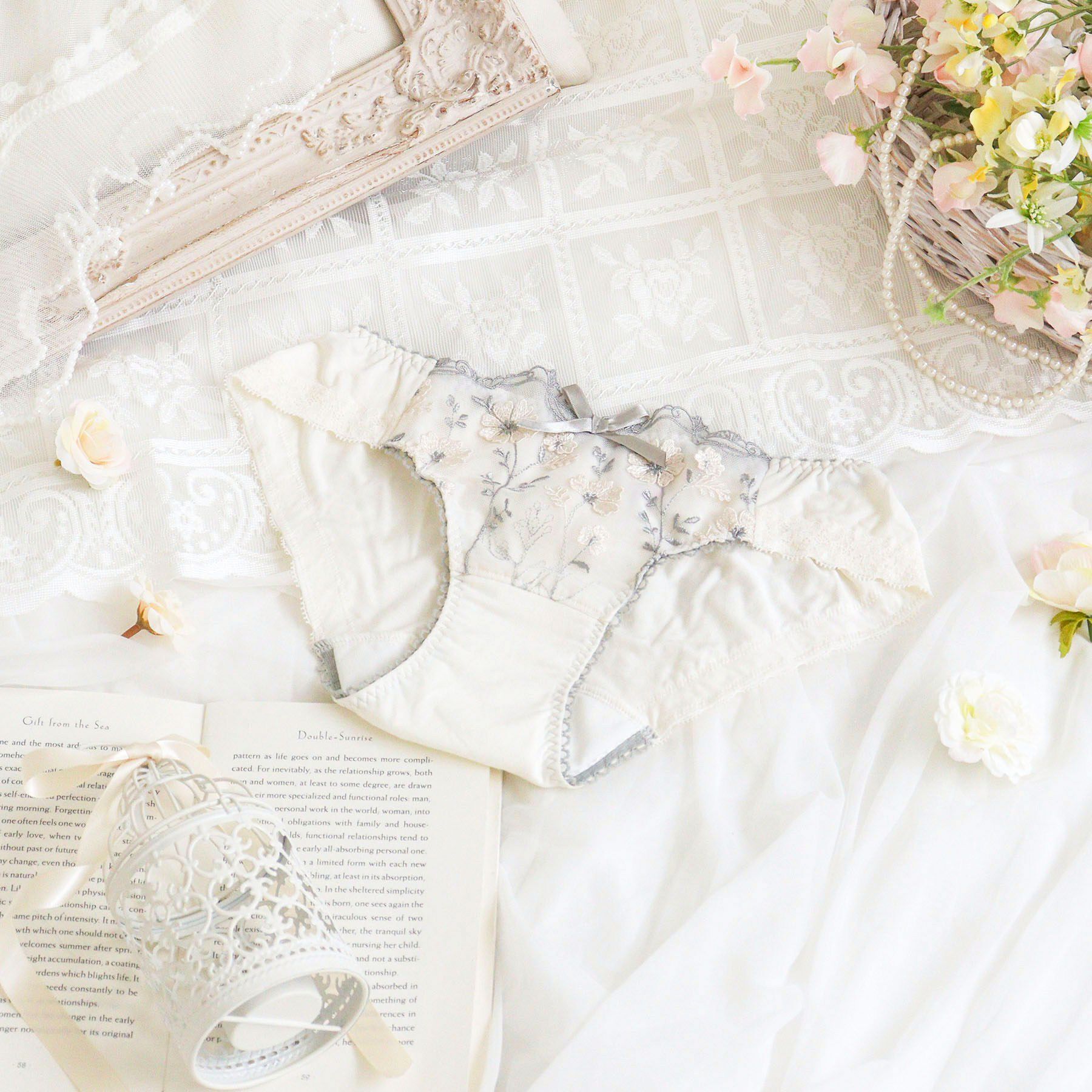 Risa Magli「ラーレ サニタリー」|インナー|アイボリー(004)