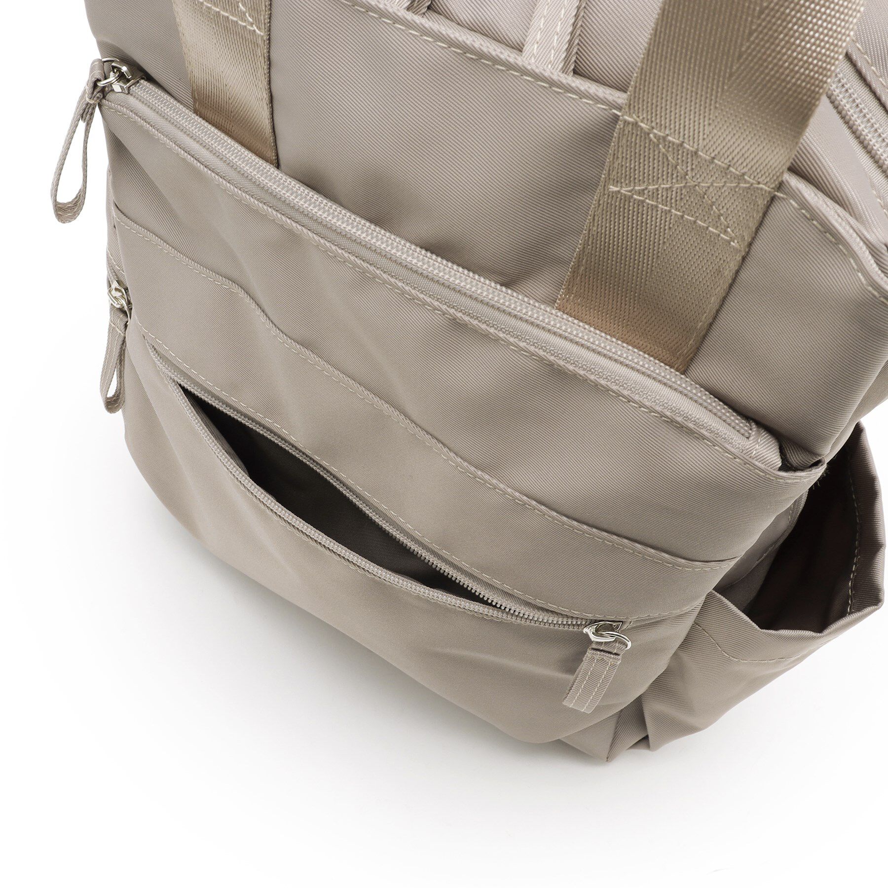 ITS&rsquo;DEMO「＜人間工学＞撥水リュック」|リュック|