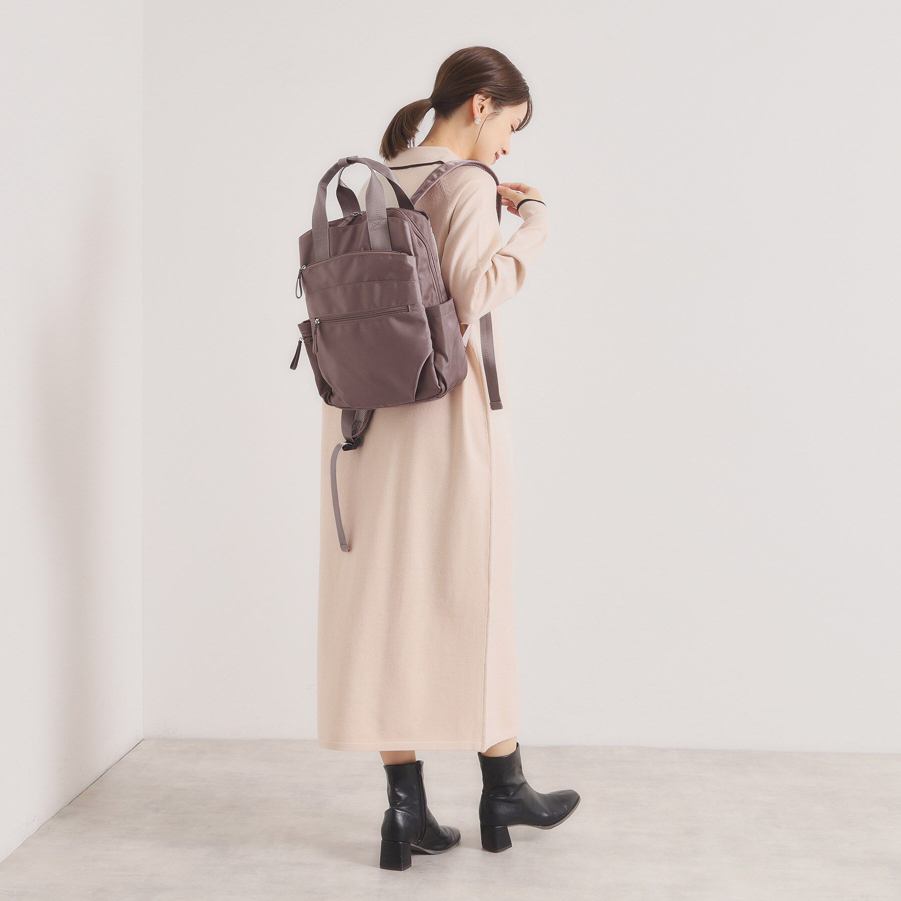 ITS&rsquo;DEMO「＜人間工学＞撥水リュック」|リュック|