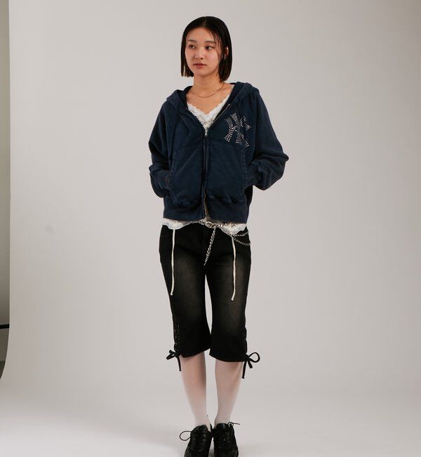  「【UNISEX】KOOKY'N KYケミカルラインストーンジップパーカー」|パーカー|