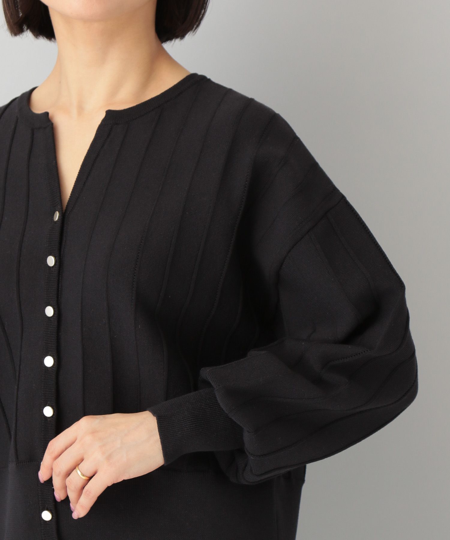 A part by 「アイレットアミショートカーディガン」|ニット・セーター|