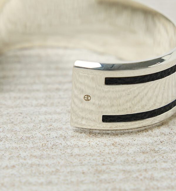 ABAHOUSE「【UNISEX】PARALLEL LINE WIDE BANGLE / パラレル」|ブレスレット・バングル|
