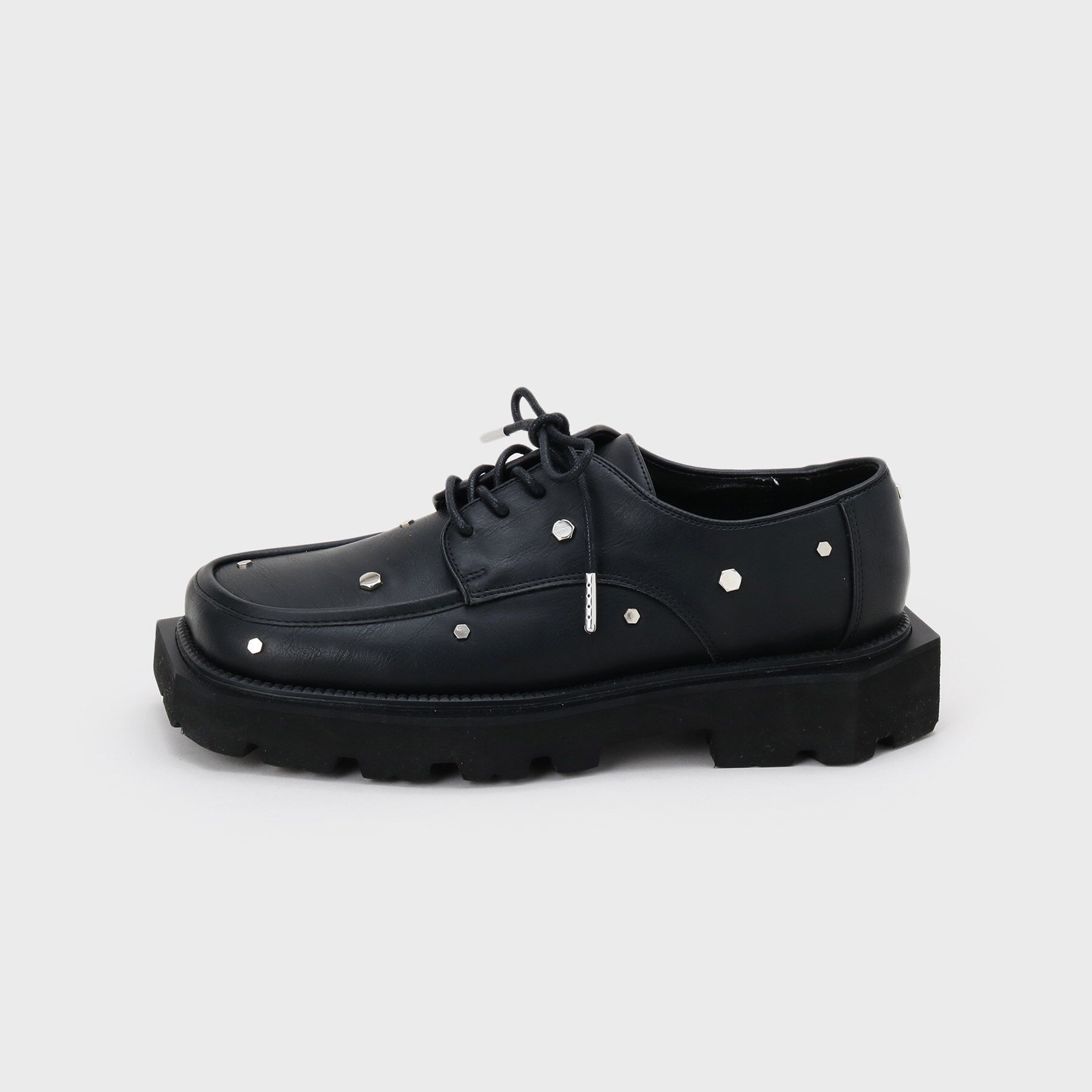 tk.TAKEO KIKUCHI「スタッズスクエアシューズ」|ビジネス・ドレスシューズ|