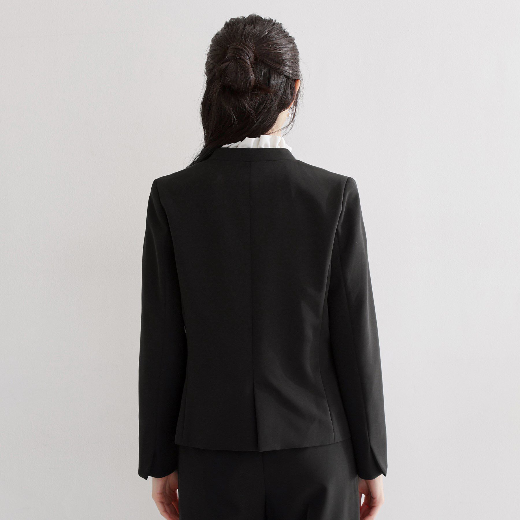 THE SHOP TK「【通勤スタイルに】ダブルクロス ノーカラージャケット/セットアップ可」|ノーカラージャケット|