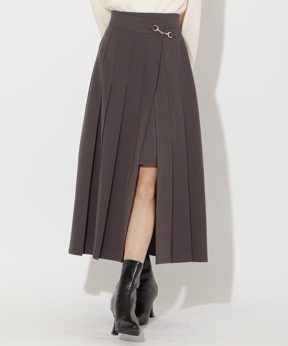 アンドクチュール「アシメプリーツスカート」|フレア|