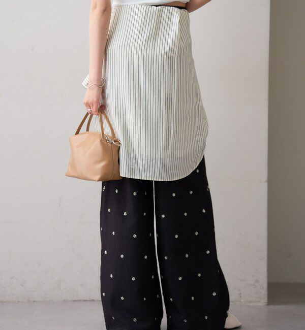  「ビージーフラワースラックス」|チノ|