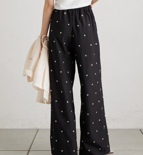  「ビージーフラワースラックス」|チノ|