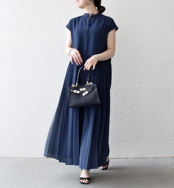 SHIPS any「《予約》SHIPS any:〈手洗い可能〉ドット バンドカラー フレンチ プリーツ ロング ワンピース」|ワンピース|