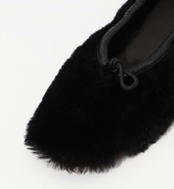 TOMORROWLAND GOODS「HEREU Puntera Shearling ムートンフラットシューズ」|バレエシューズ|